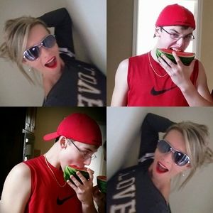 Meet your Posher, Stacy